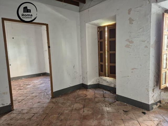 5 soveværelse Rækkehus til salg i Loja med garage - € 99.000 (Ref: 9748137)