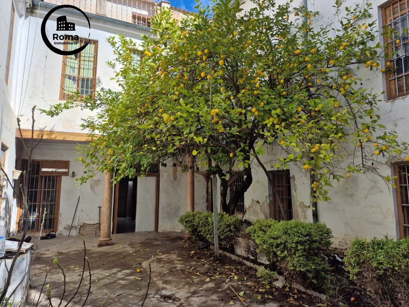 5 soveværelse Rækkehus til salg i Loja med garage - € 99.000 (Ref: 9748137)