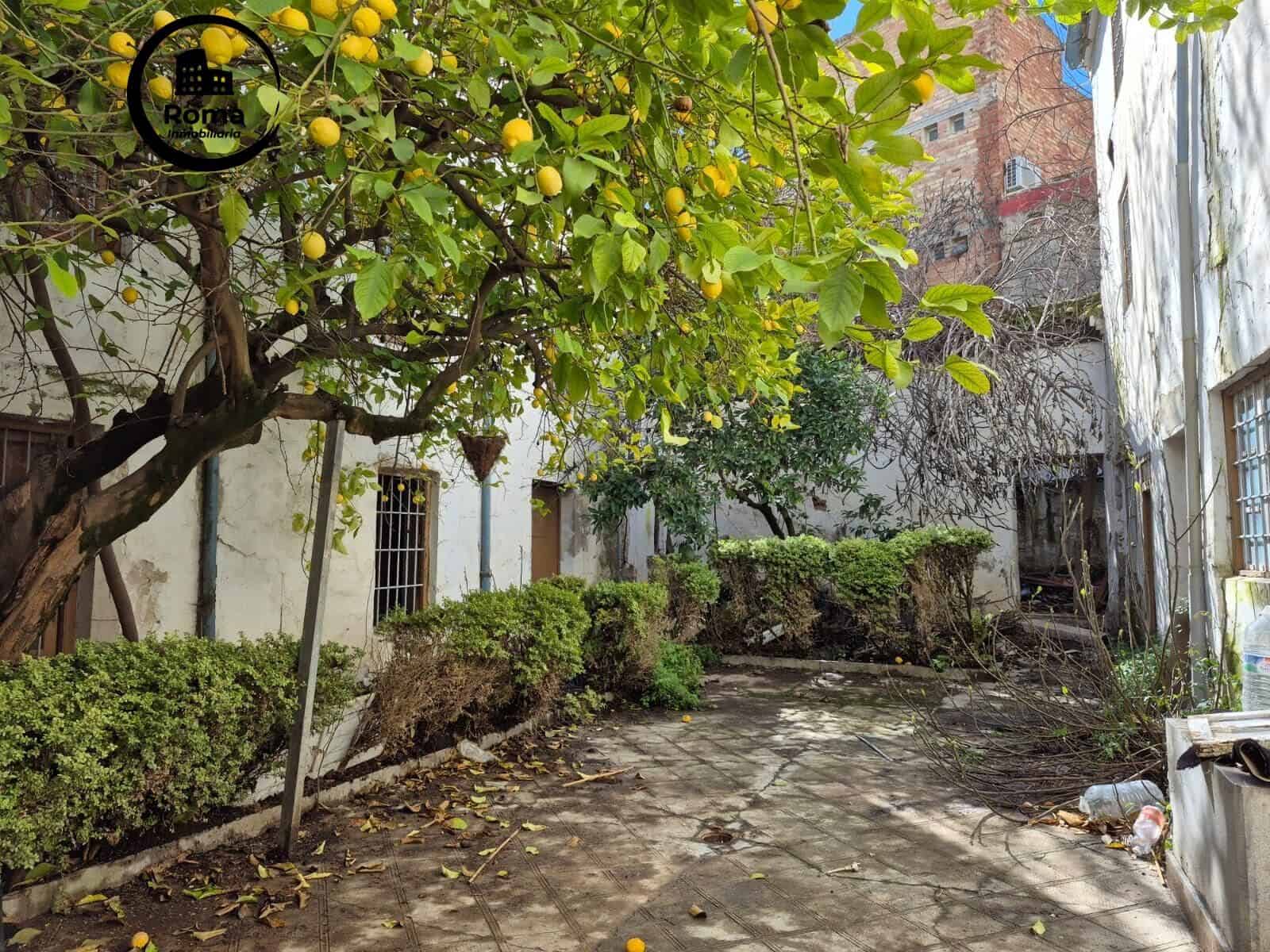 5 soveværelse Rækkehus til salg i Loja med garage - € 99.000 (Ref: 9748137)