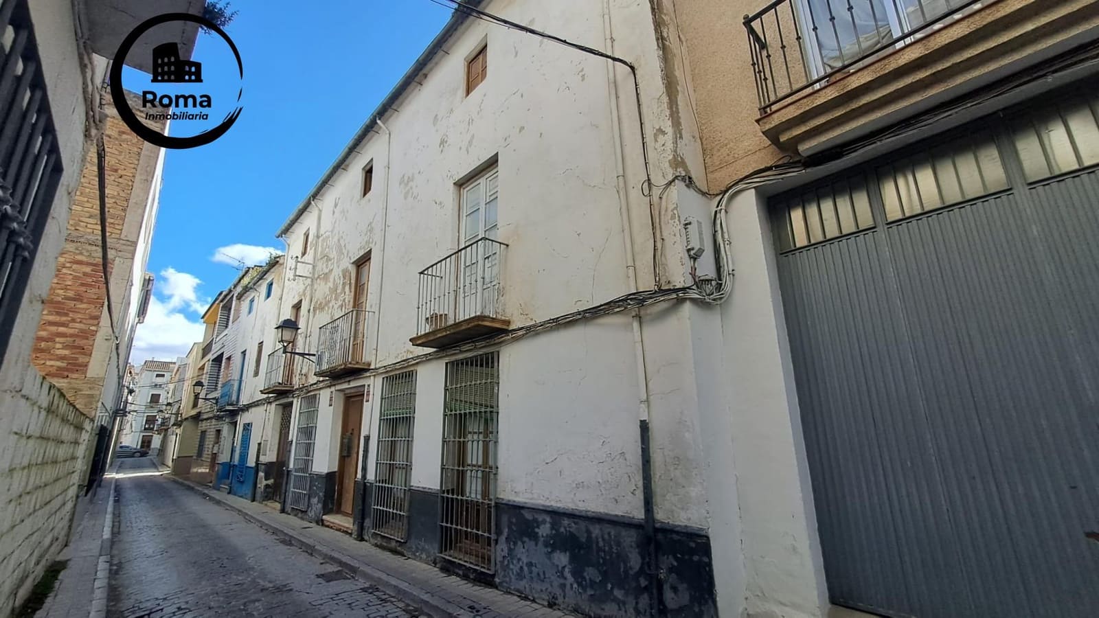 5 soveværelse Rækkehus til salg i Loja med garage - € 99.000 (Ref: 9748137)