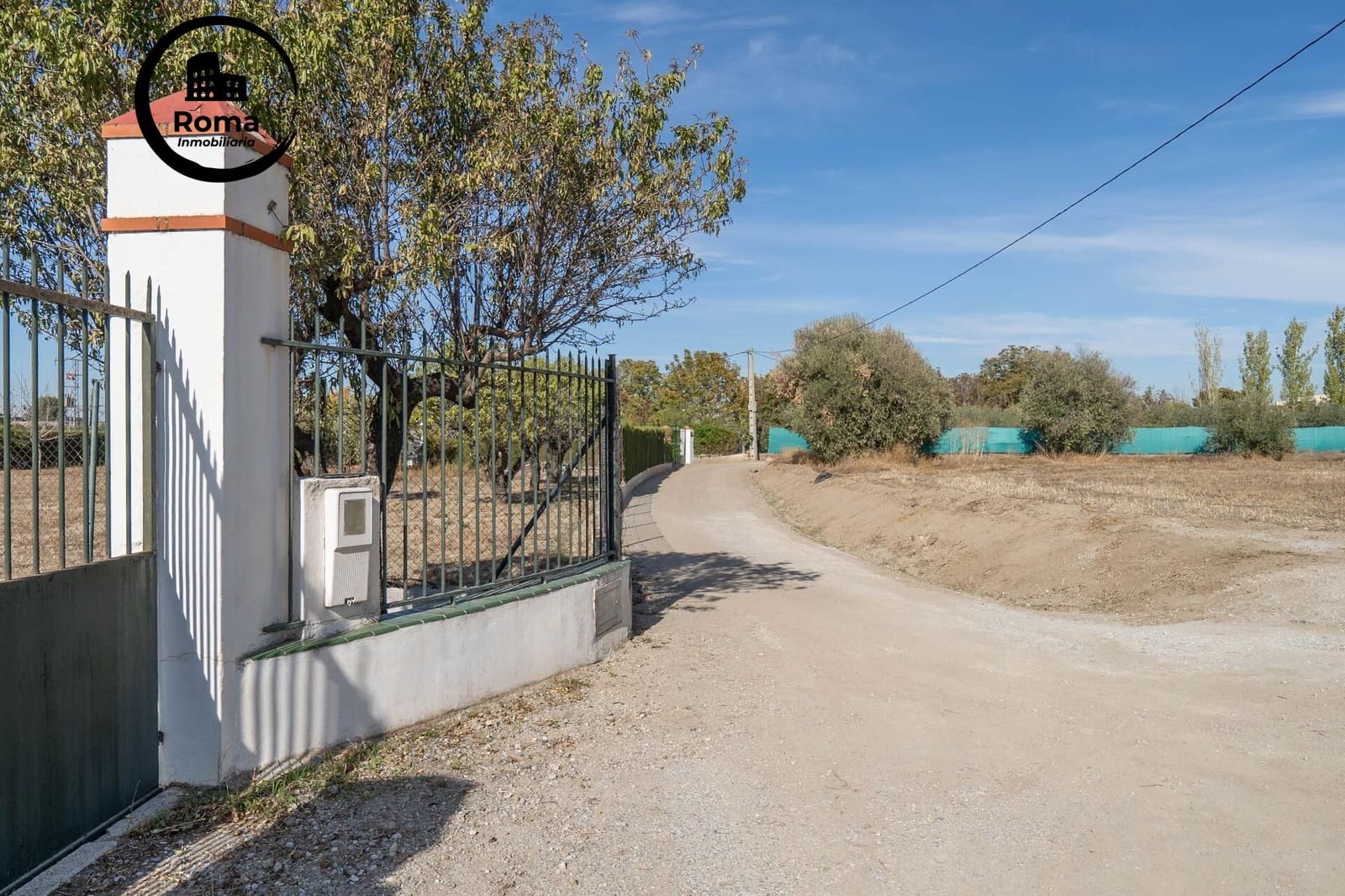 2 slaapkamer Villa te koop in Granada stad met zwembad garage - € 269.900 (Ref: 9748139)