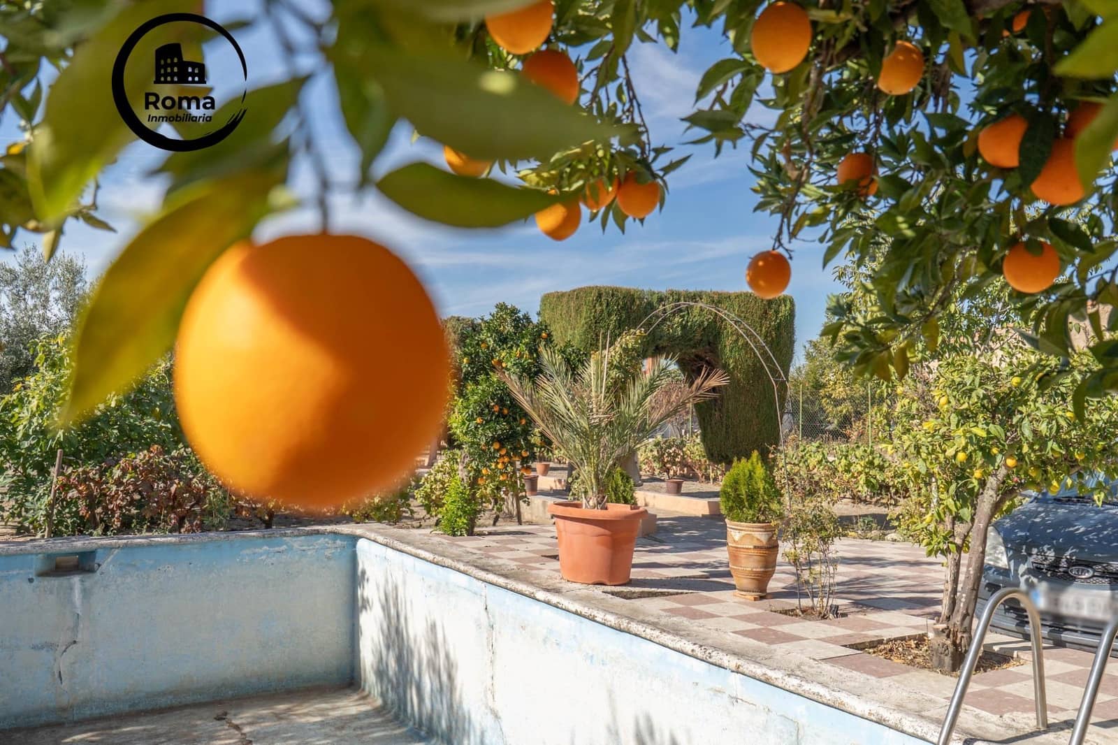 2 slaapkamer Villa te koop in Granada stad met zwembad garage - € 269.900 (Ref: 9748139)