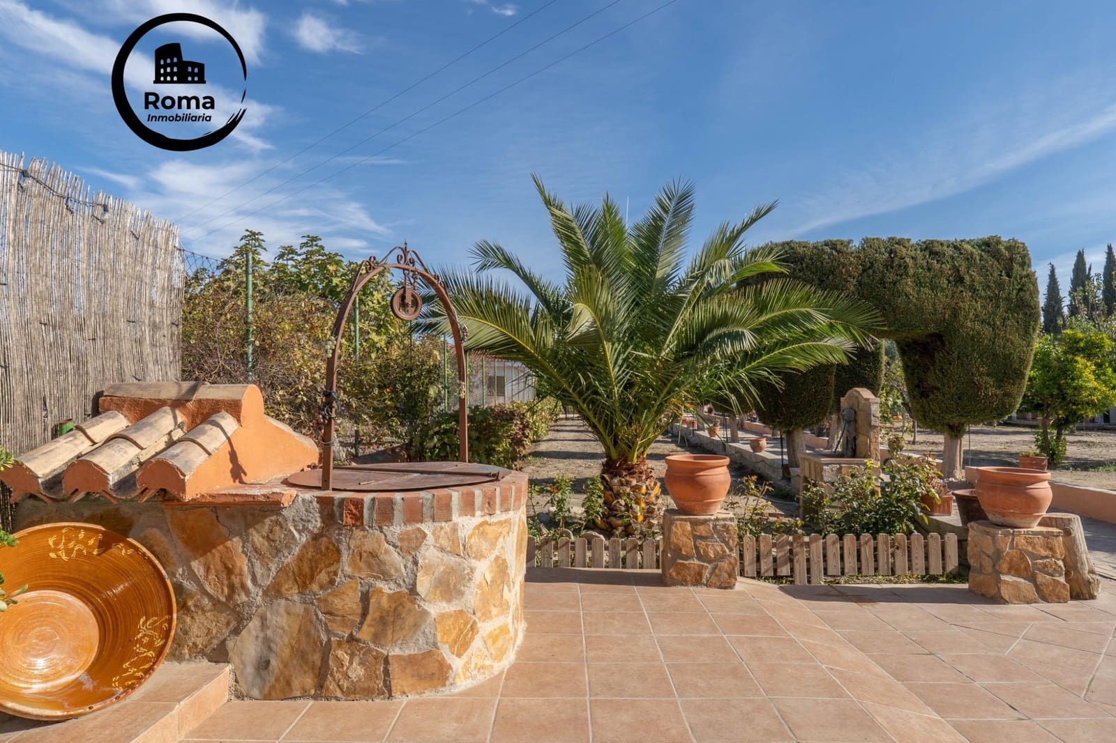 2 slaapkamer Villa te koop in Granada stad met zwembad garage - € 269.900 (Ref: 9748139)