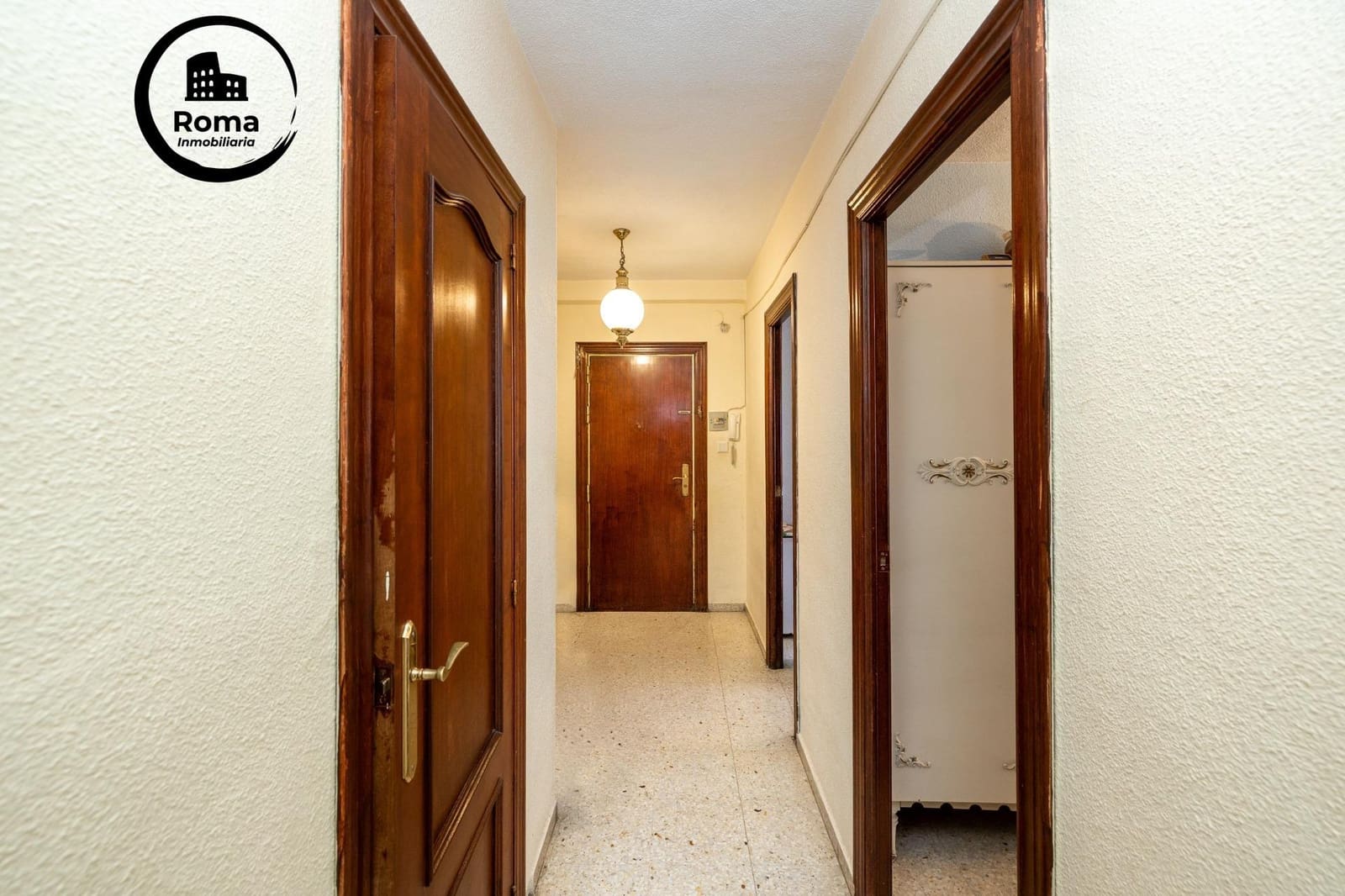 3 sovrum Lägenhet till salu i Granada stad med garage - 199 900 € (Ref: 9748142)