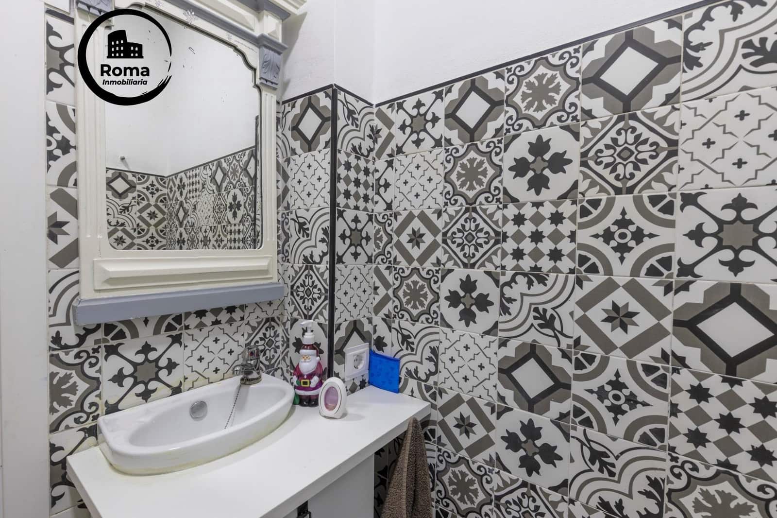 3 sovrum Hus till salu i Granada stad - 350 000 € (Ref: 9748145)