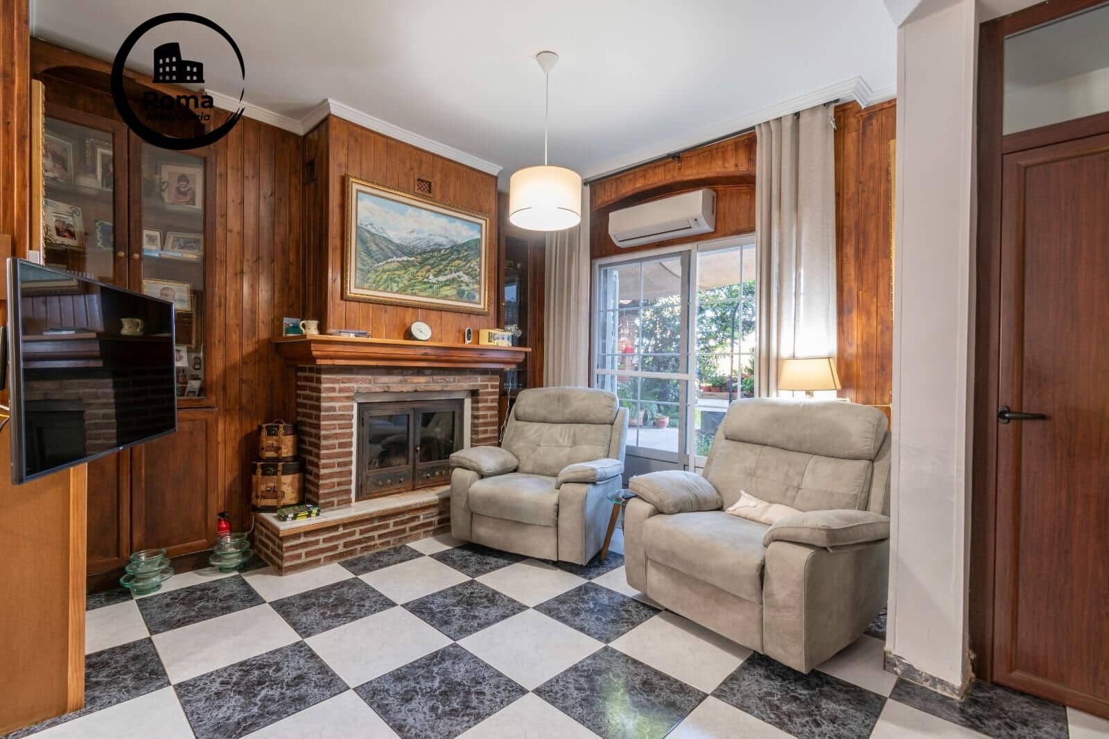 5 slaapkamer Villa te koop in Granada stad met zwembad - € 350.000 (Ref: 9748146)