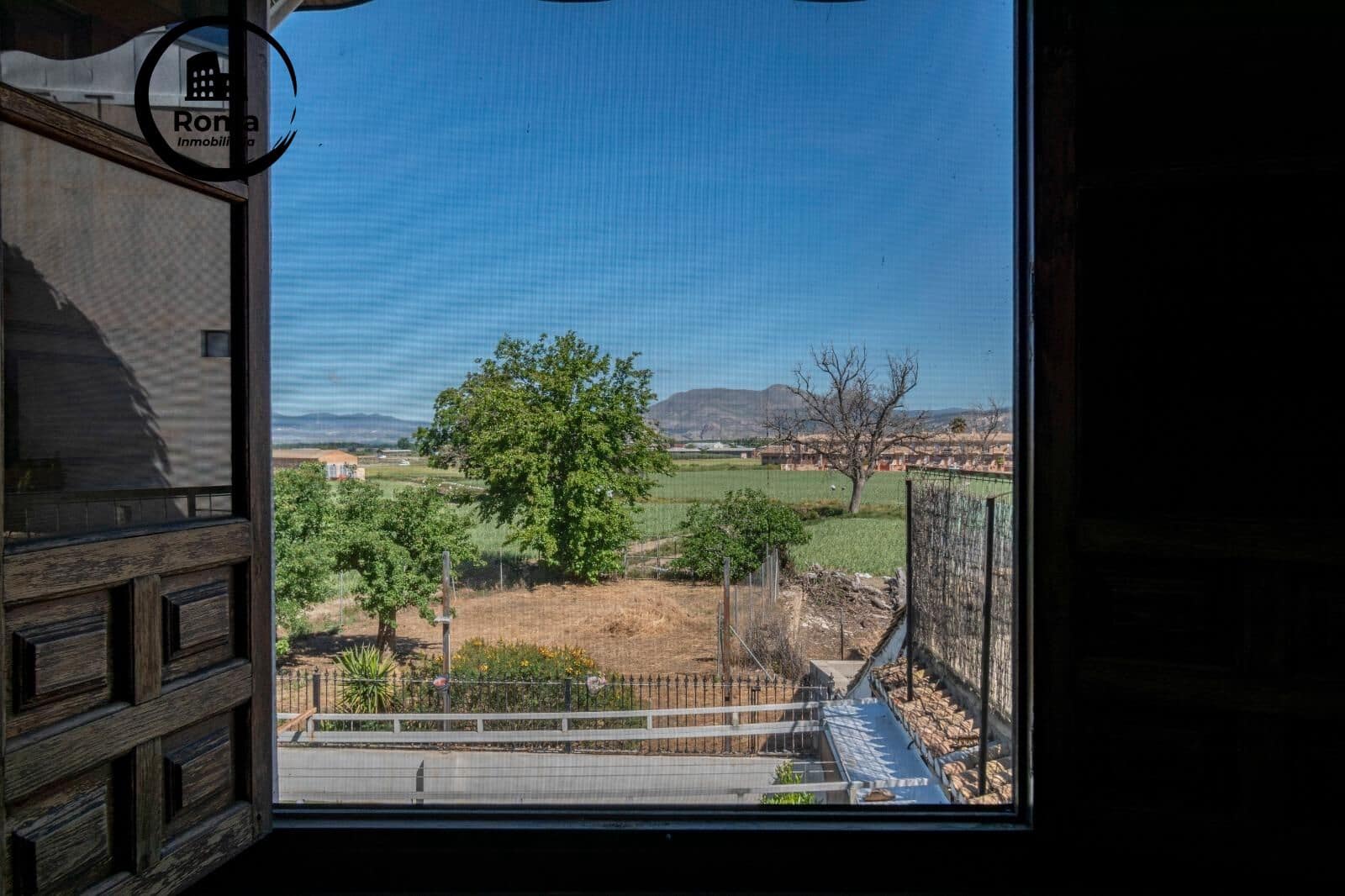 5 slaapkamer Villa te koop in Granada stad met zwembad - € 350.000 (Ref: 9748146)