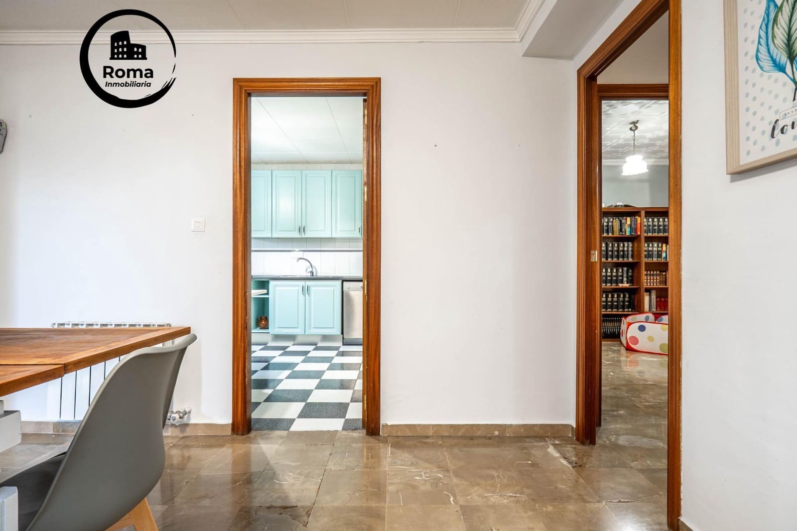 4 bedroom Semi-detached Villa for sale in Huetor Vega with pool - € 315,000 (Ref: 9748147)