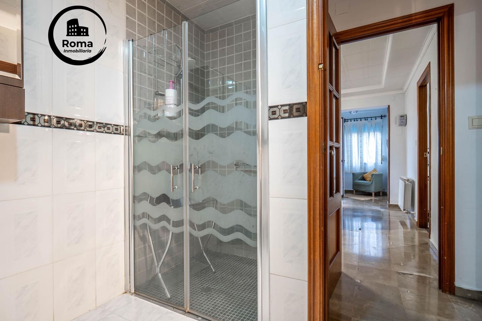 4 bedroom Semi-detached Villa for sale in Huetor Vega with pool - € 315,000 (Ref: 9748147)