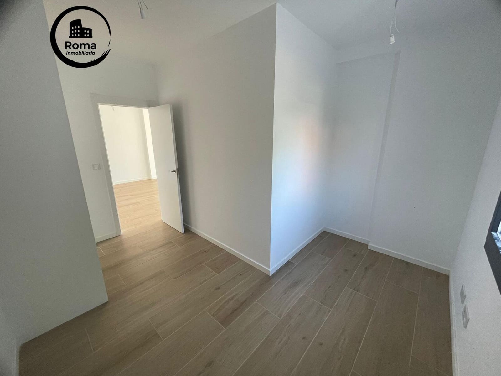 5 soverom Villa til salgs i Alhendin med svømmebasseng garasje - € 450 000 (Ref: 9752156)