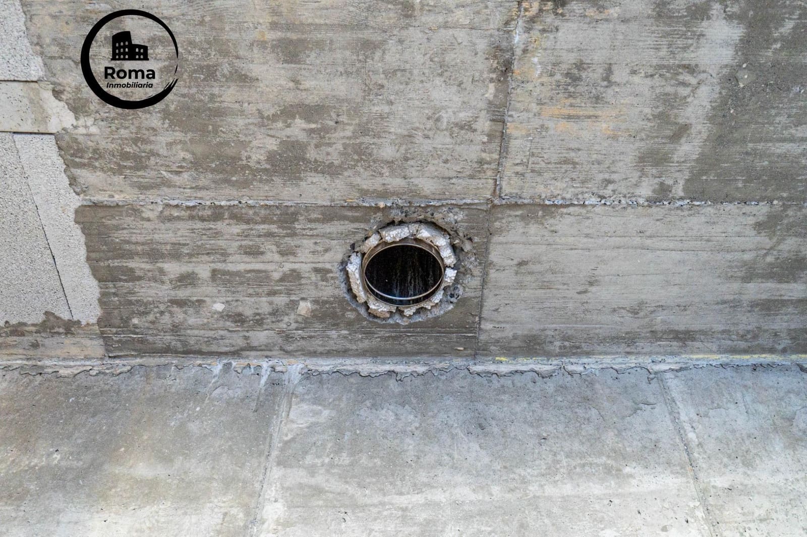 Kommersiell til salgs i Cajar - € 95 000 (Ref: 9752158)