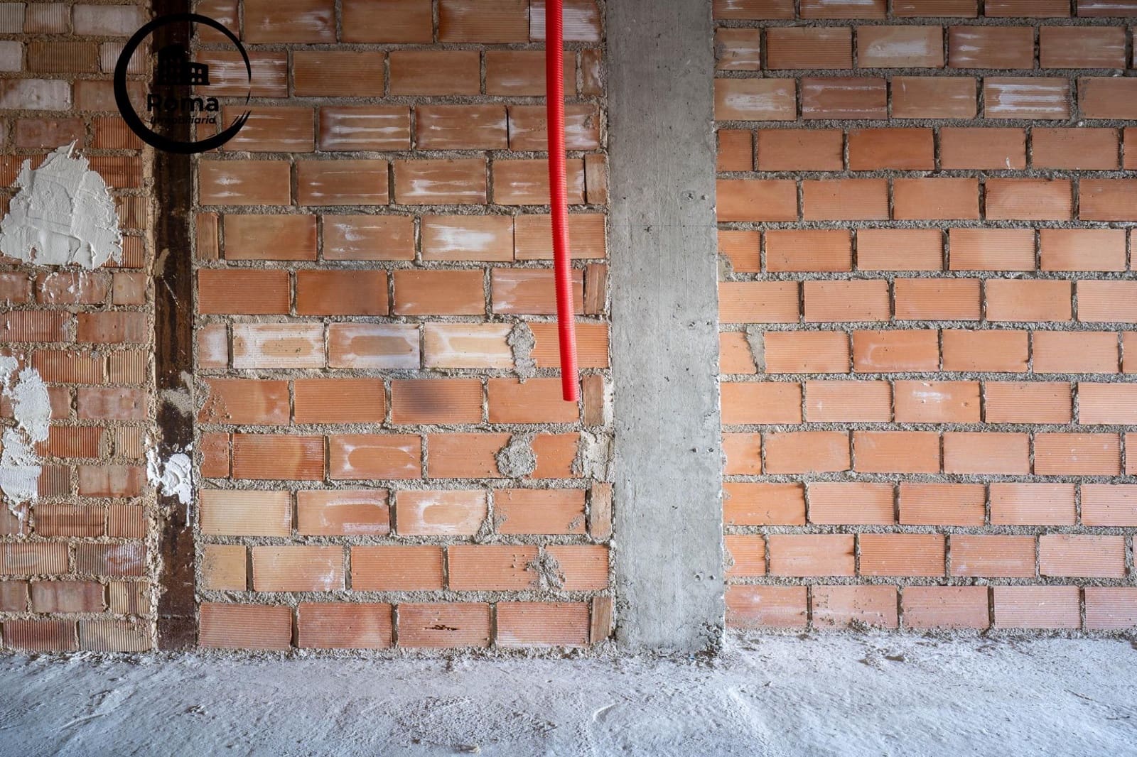 Kommersiell til salgs i Cajar - € 95 000 (Ref: 9752158)