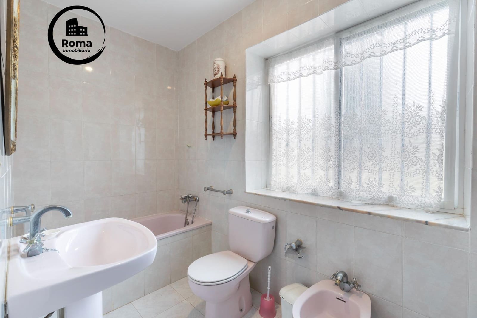 4 bedroom Villa for sale in Motril with pool garage - € 595,000 (Ref: 9755830)