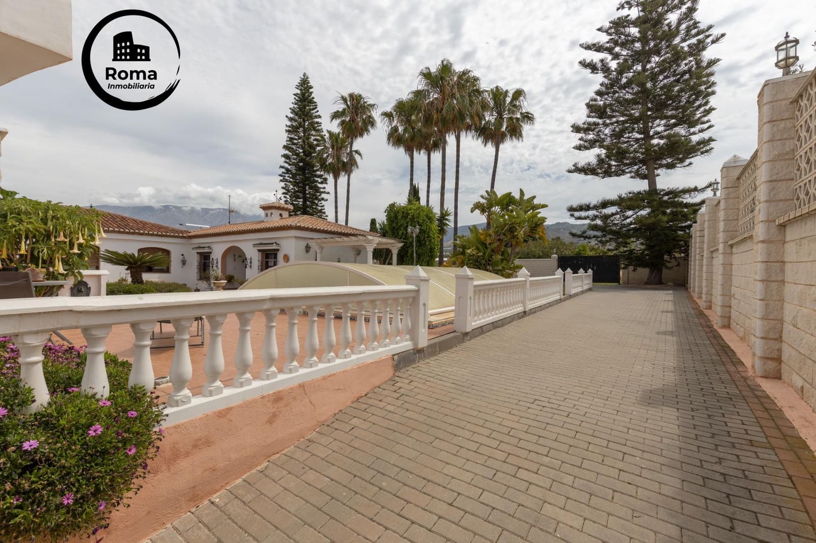 4 chambre Villa/Maison à vendre à Motril avec piscine garage - 595 000 € (Ref: 9755835)