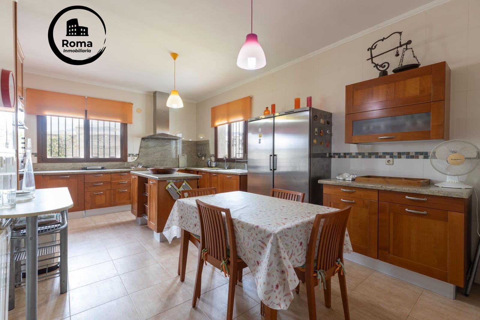 4 chambre Villa/Maison à vendre à Motril avec piscine garage - 595 000 € (Ref: 9755835)