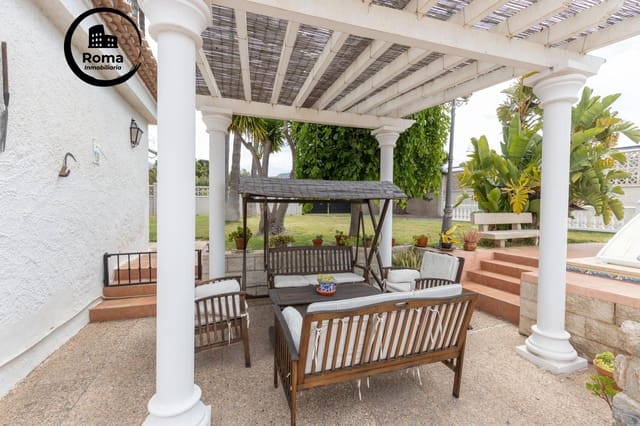 4 chambre Villa/Maison à vendre à Motril avec piscine garage - 595 000 € (Ref: 9755835)