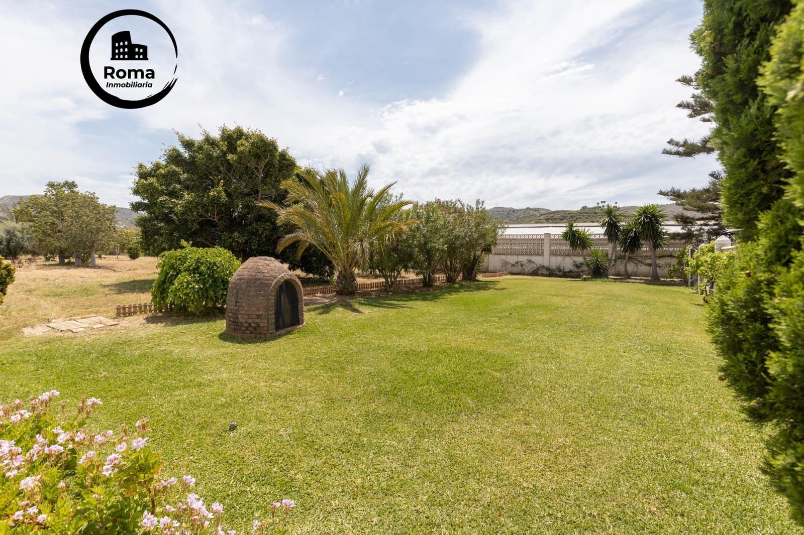 4 chambre Villa/Maison à vendre à Motril avec piscine garage - 595 000 € (Ref: 9755835)