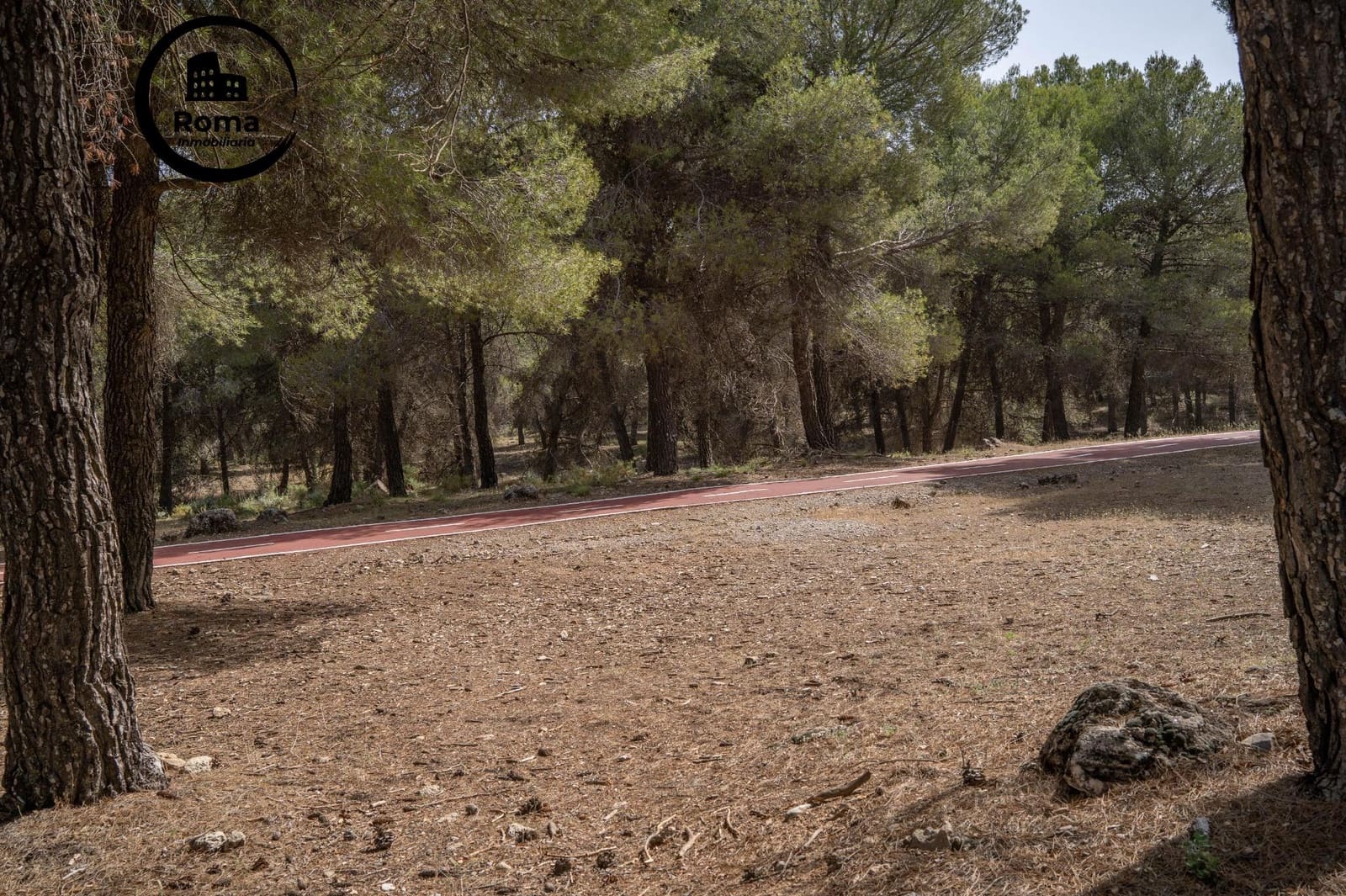 3 Zimmer Villa zu verkaufen in La Zubia mit Pool Garage - 350.000 € (Ref: 9755840)