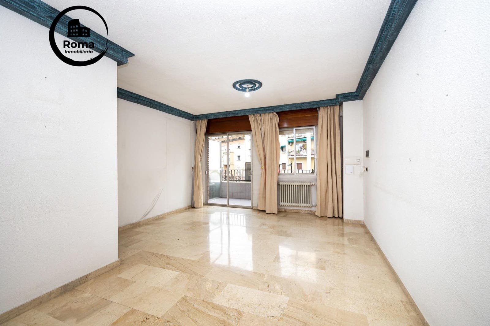 4 slaapkamer Flat te koop in Granada stad - € 415.000 (Ref: 9755845)