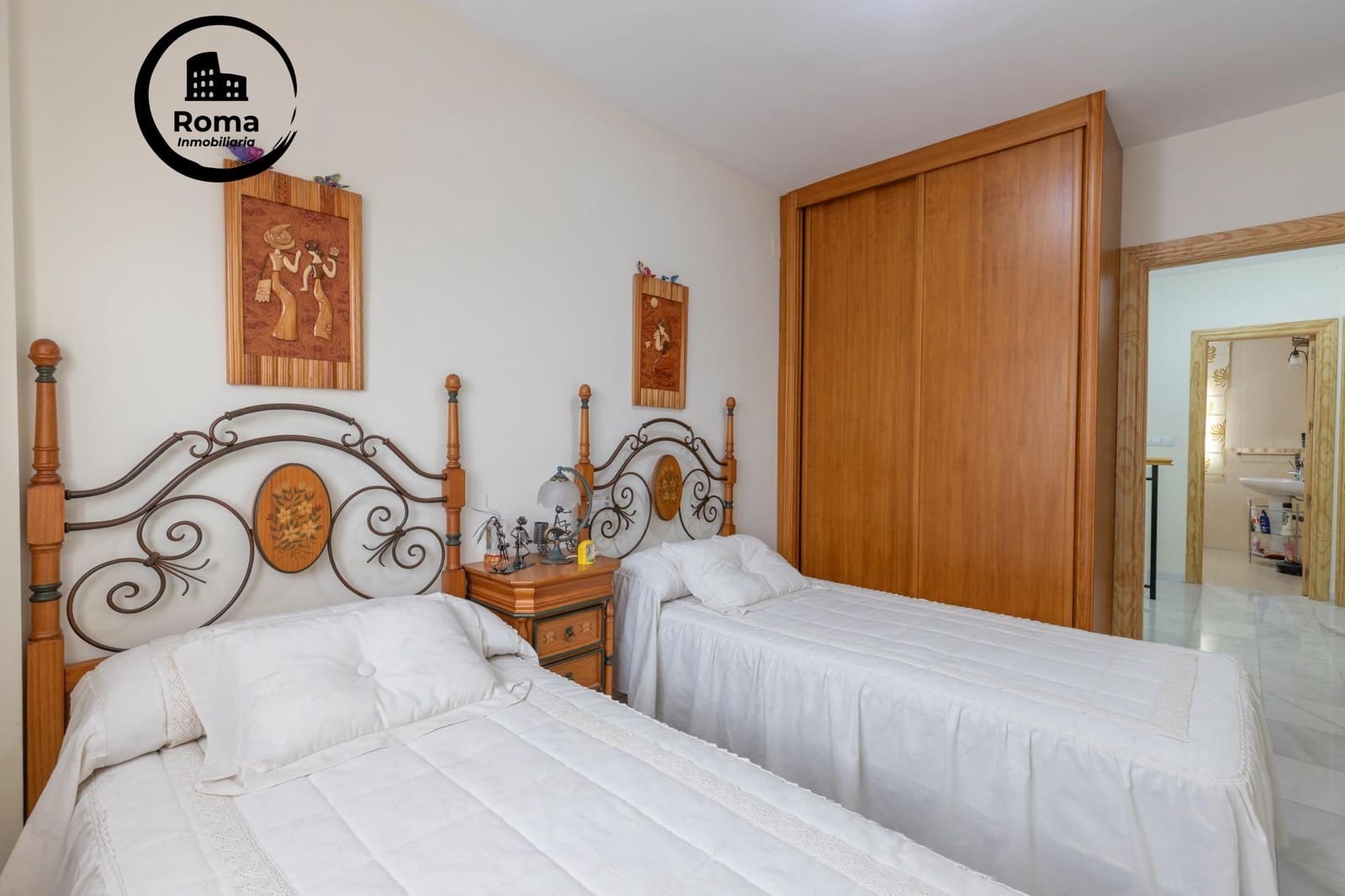 3 sovrum Semi-fristående Villa till salu i Belicena med garage - 235 000 € (Ref: 9755850)