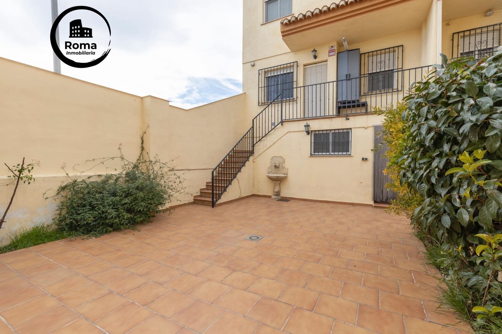 3 sovrum Semi-fristående Villa till salu i Belicena med garage - 235 000 € (Ref: 9755850)