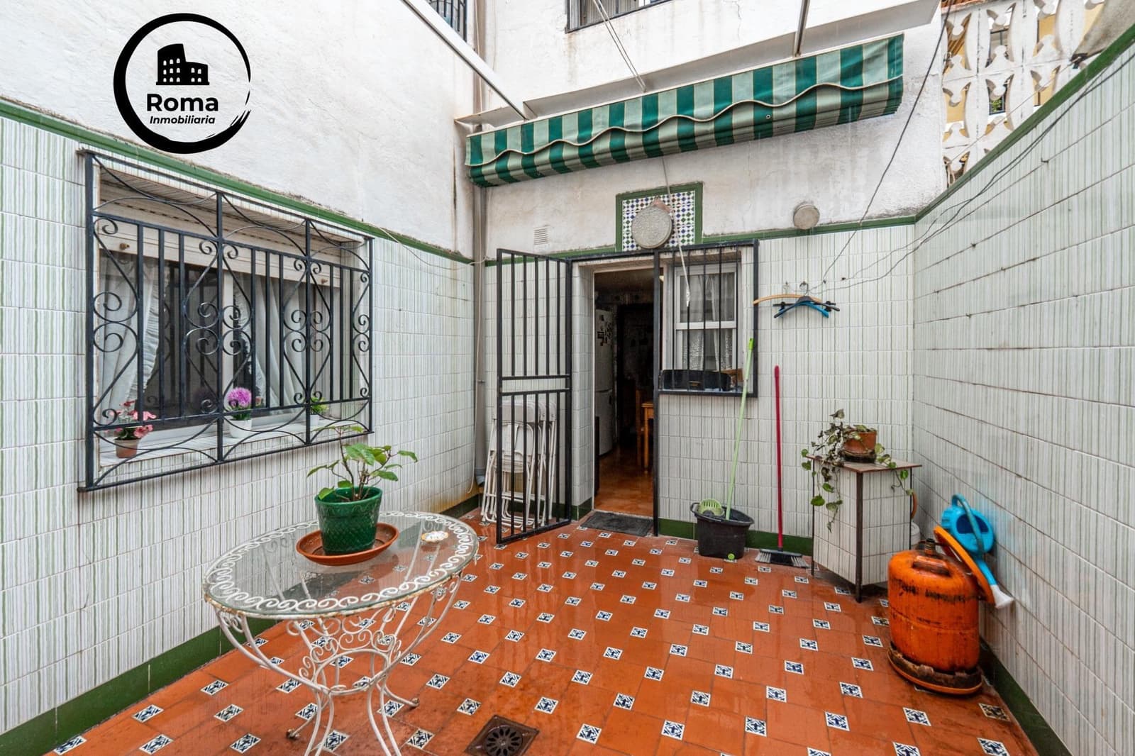 6 sypialnia Dom na sprzedaż w Miasto Grenada - 300 000 € (Ref: 9755853)