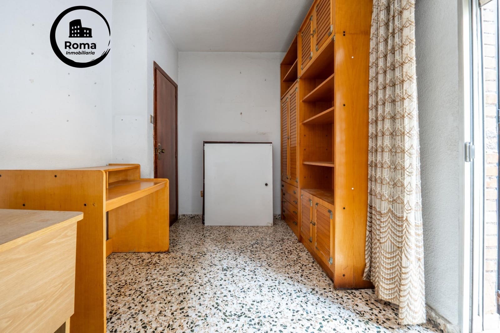 6 sypialnia Dom na sprzedaż w Miasto Grenada - 300 000 € (Ref: 9755853)