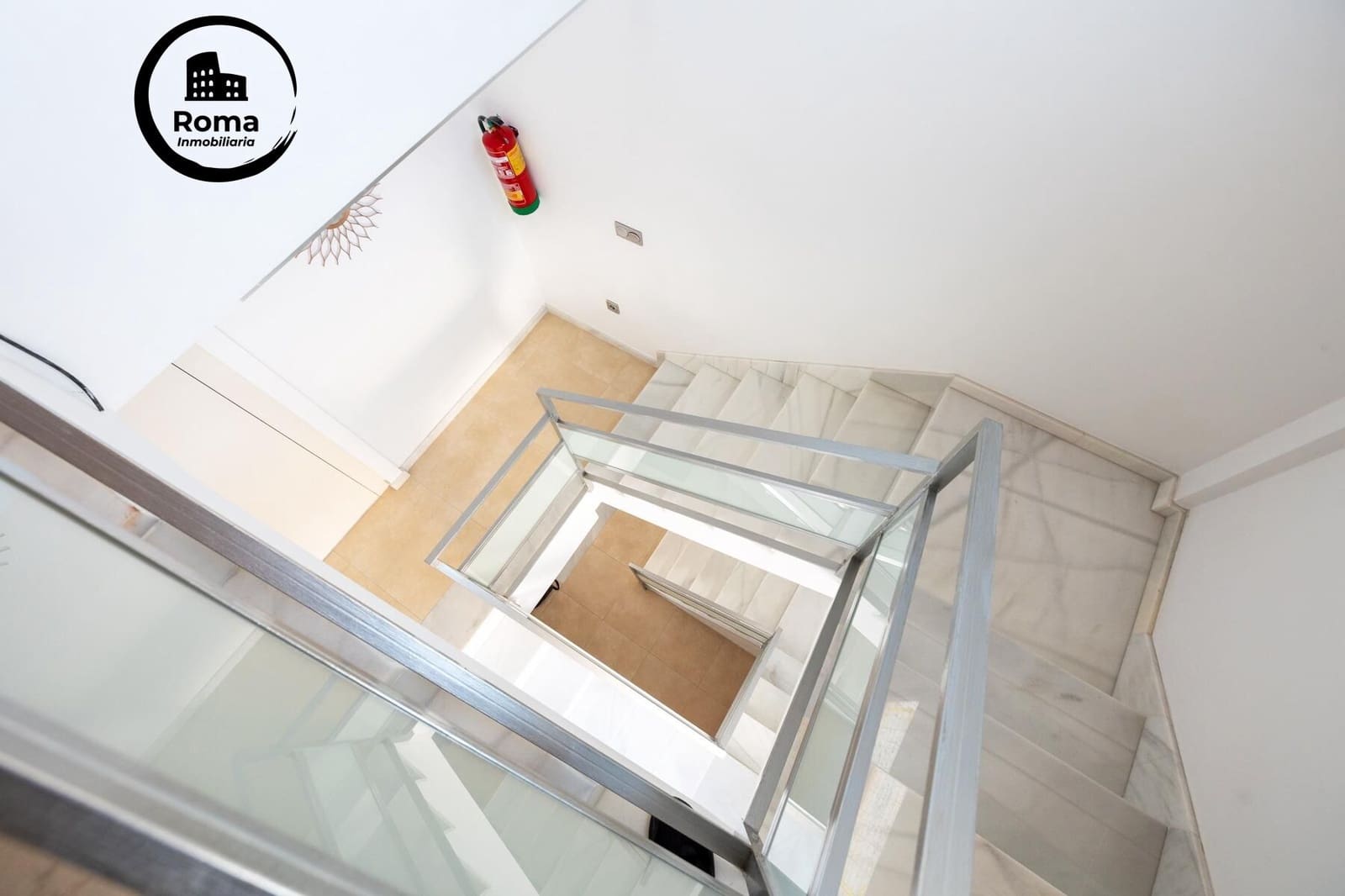 4 soverom Leilighet til salgs i La Zubia med garasje - € 392 000 (Ref: 9758188)