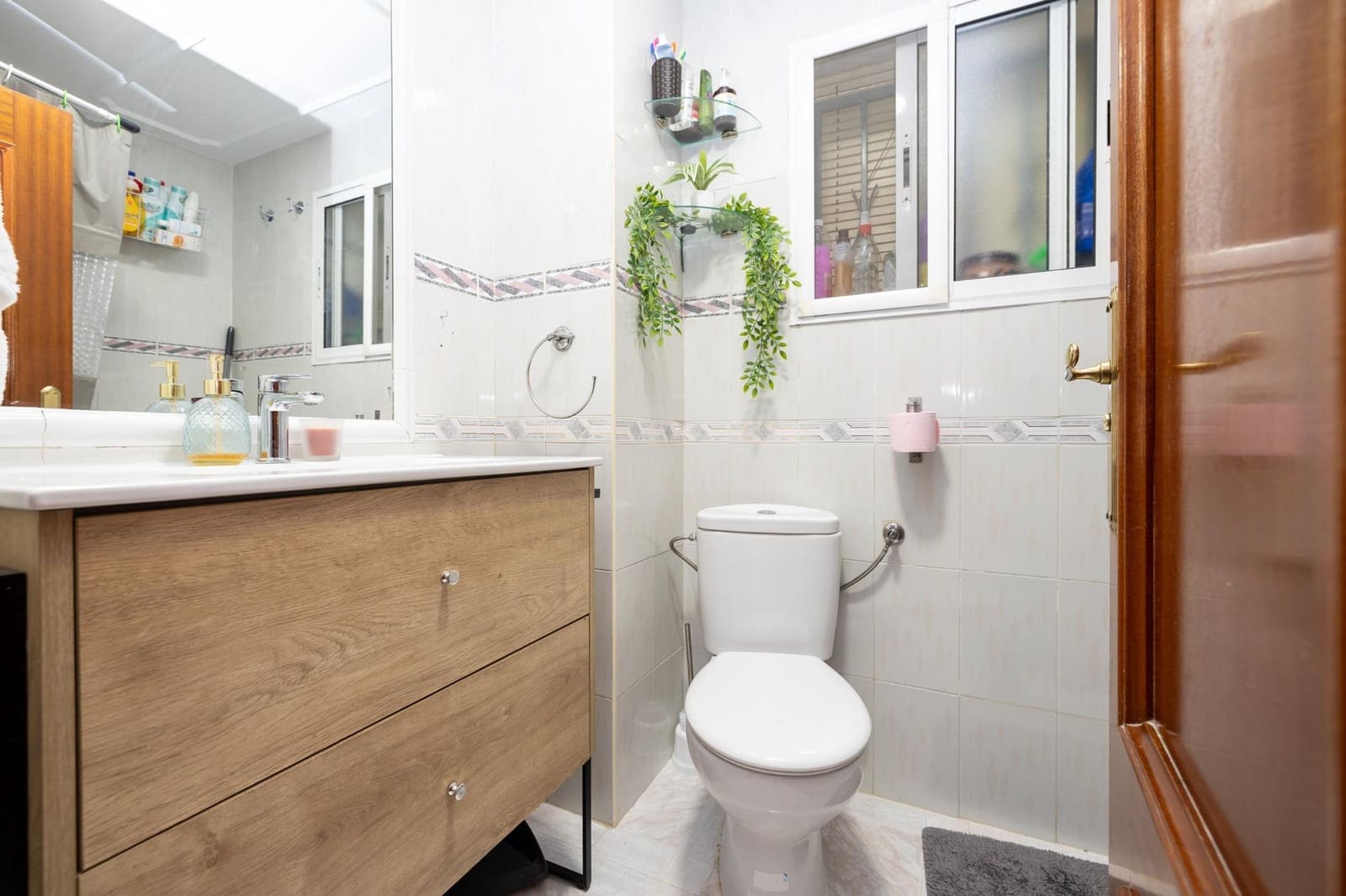 3 bedroom Flat for sale in Granada city - € 148,000 (Ref: 9759098)