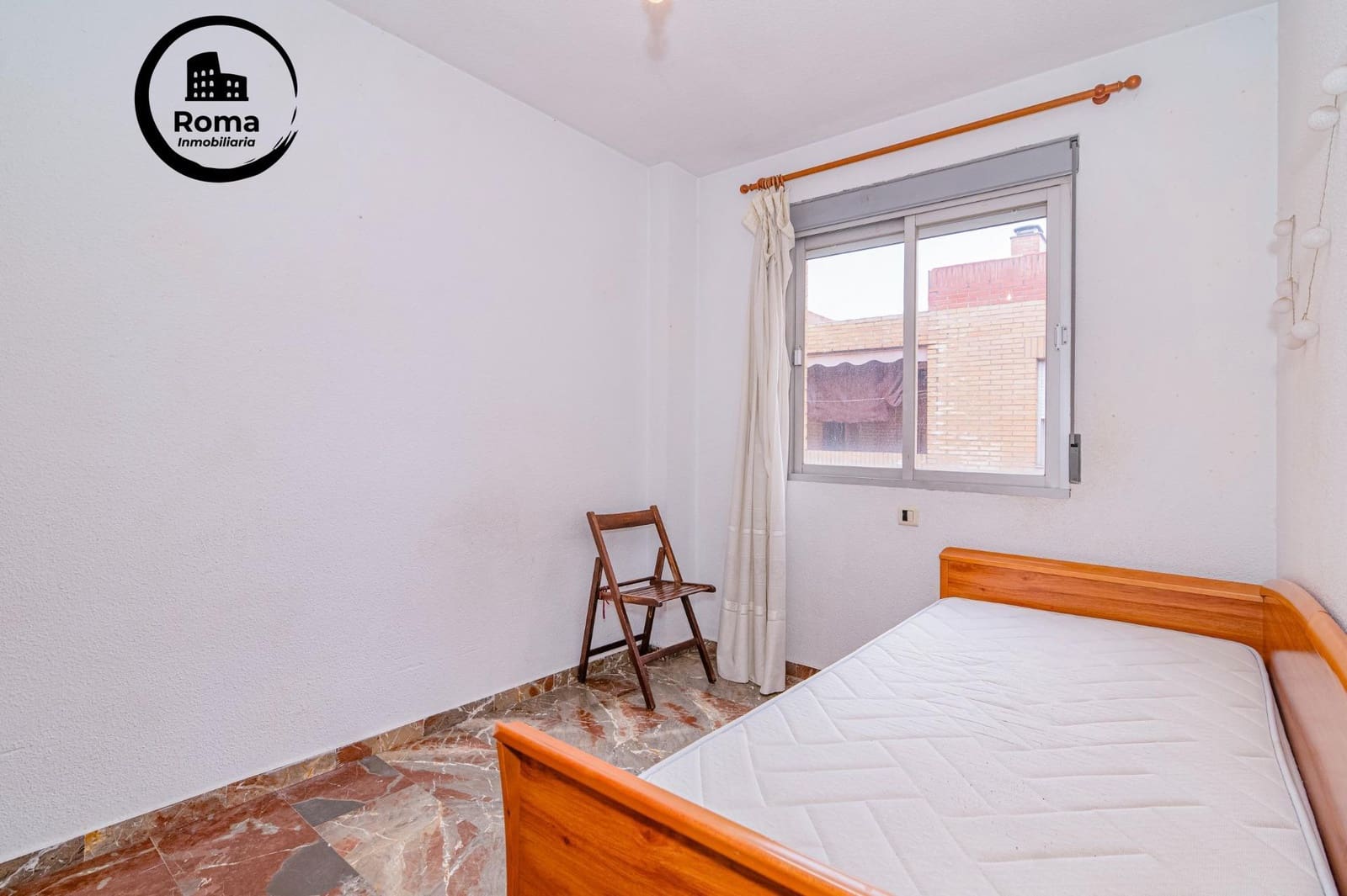 4 soverom Leilighet til salgs i Granada by med garasje - € 218 000 (Ref: 9759105)