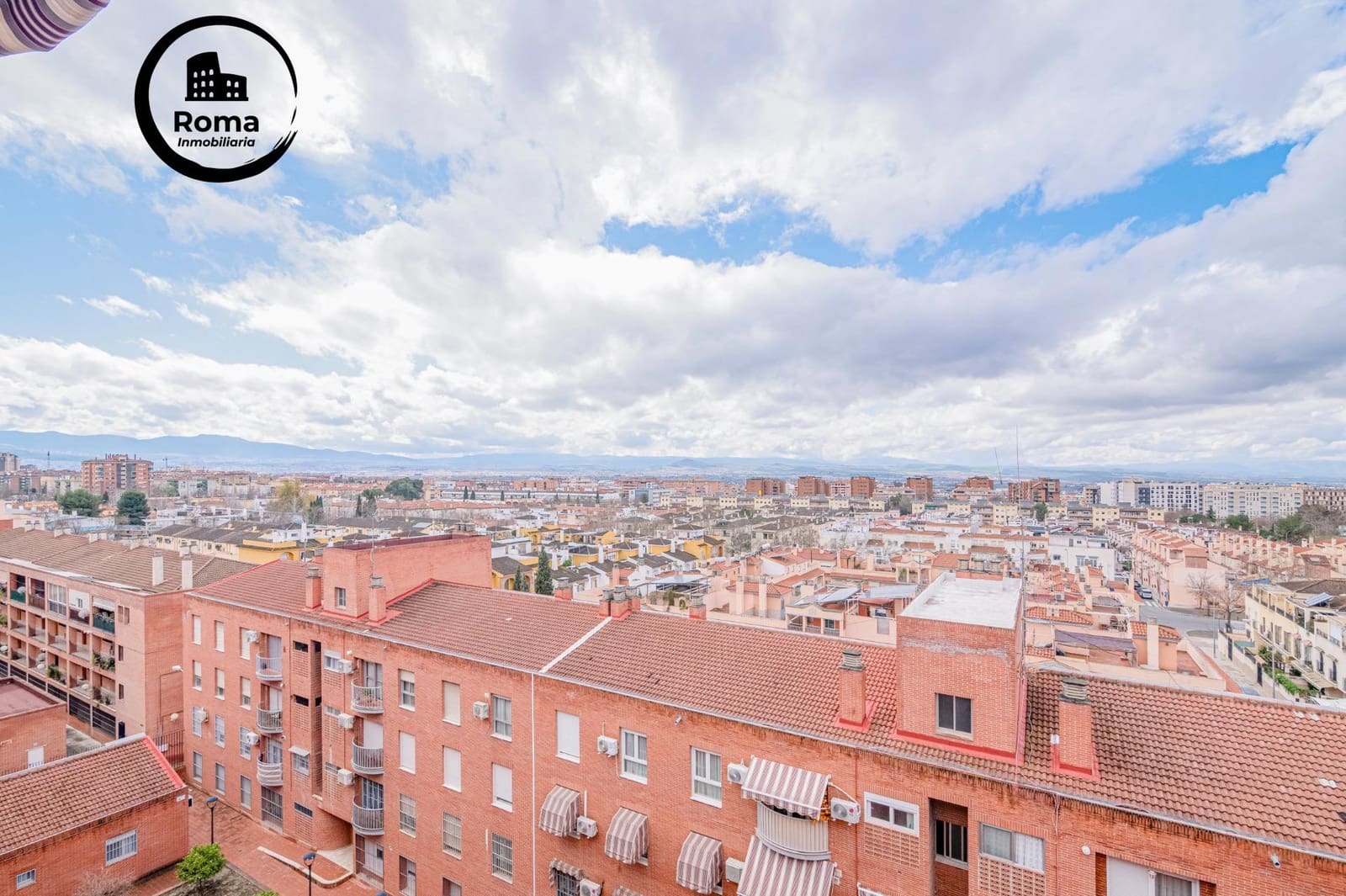 4 soverom Leilighet til salgs i Granada by med garasje - € 218 000 (Ref: 9759105)