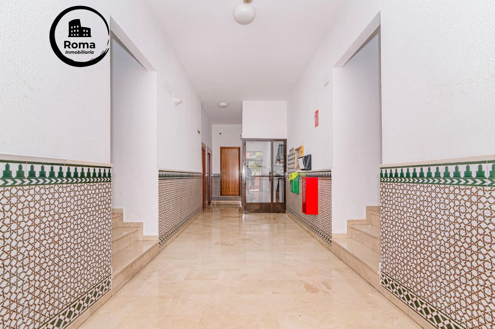 4 soverom Leilighet til salgs i Granada by med garasje - € 218 000 (Ref: 9759105)