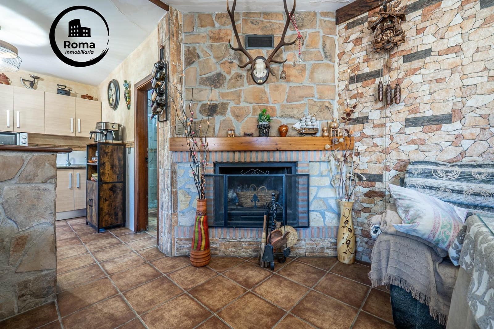 2 soverom Villa til salgs i Granada by med svømmebasseng garasje - € 269 900 (Ref: 9759110)