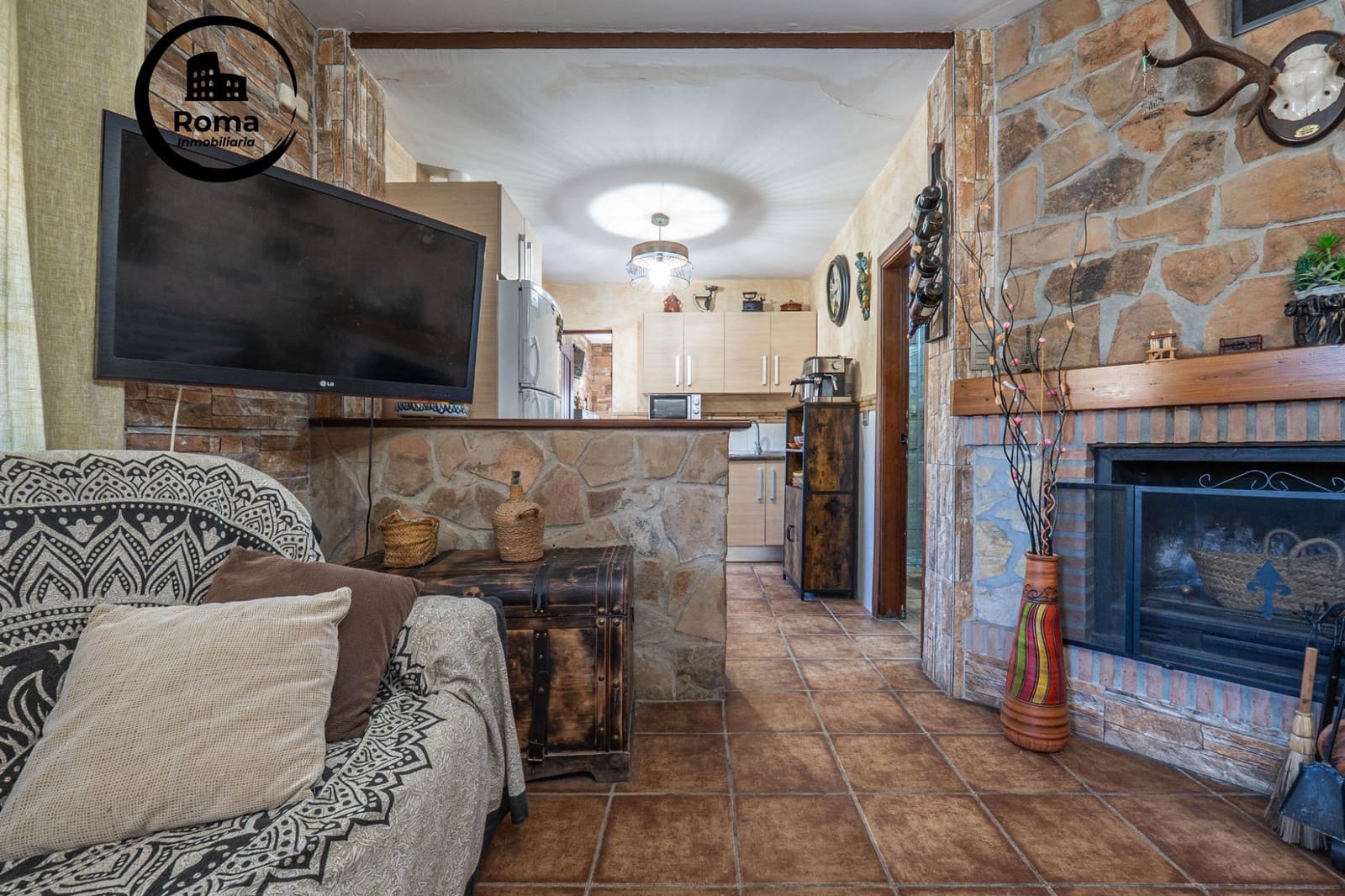 2 soverom Villa til salgs i Granada by med svømmebasseng garasje - € 269 900 (Ref: 9759110)