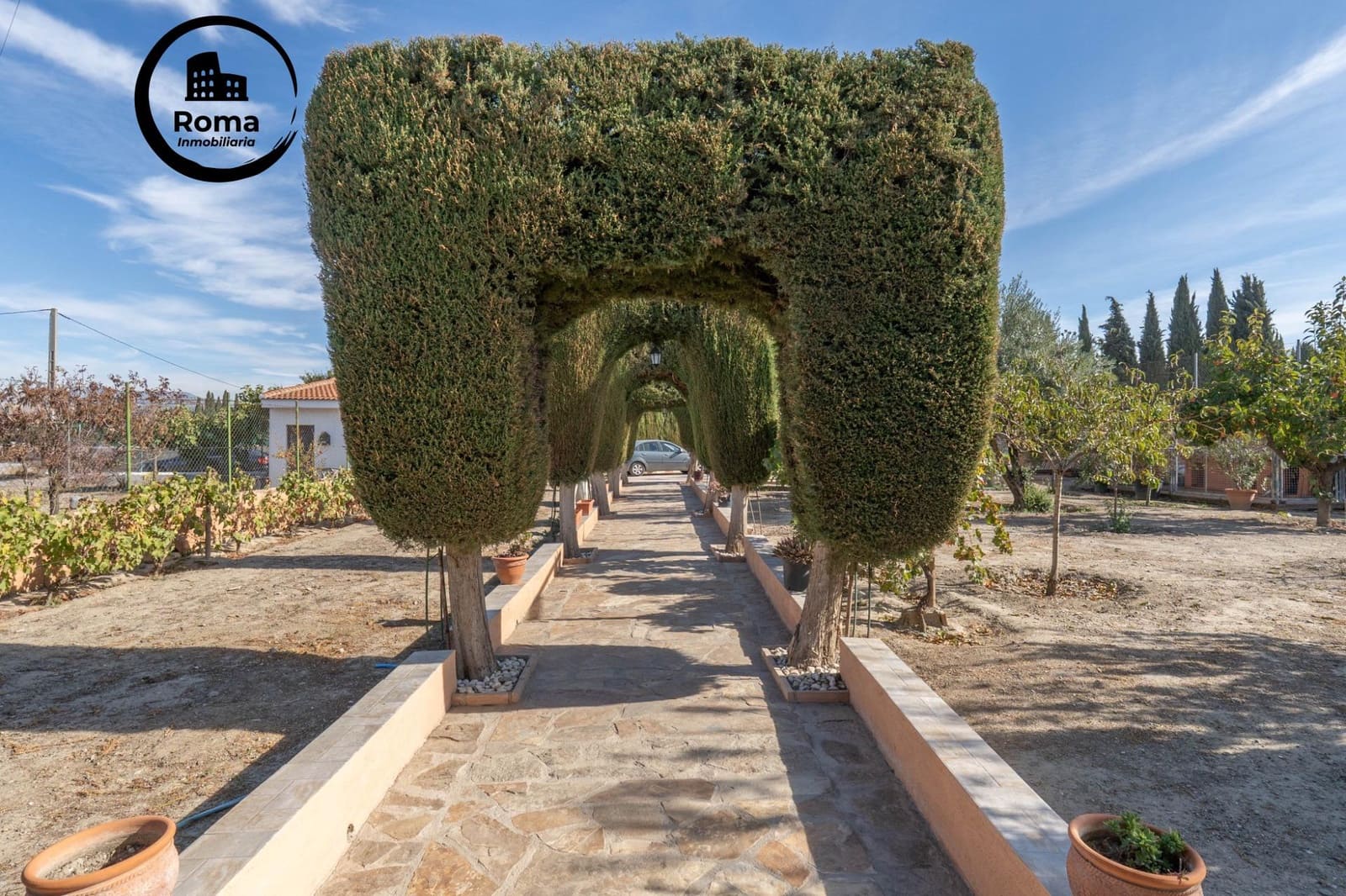 2 soverom Villa til salgs i Granada by med svømmebasseng garasje - € 269 900 (Ref: 9759110)