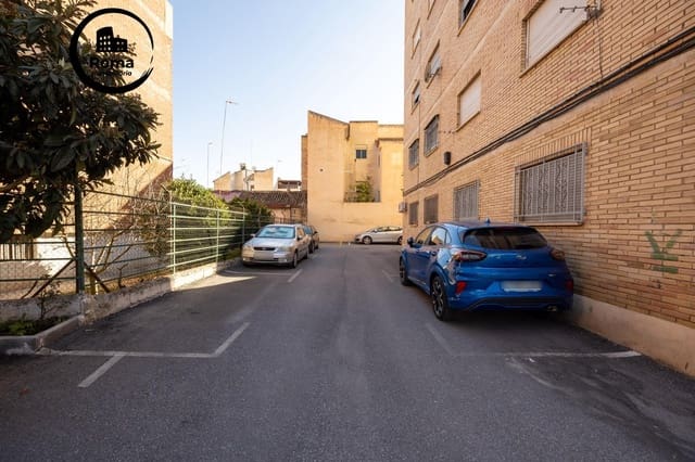 3 bedroom Apartment for sale in Zaidin, Granada city with garage - € 199,900 (Ref: 9759114)