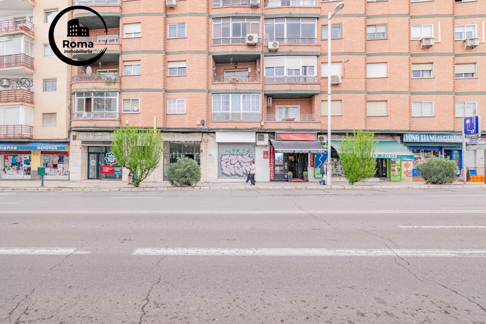 Commercieel te koop in Granada stad - € 180.000 (Ref: 9762092)