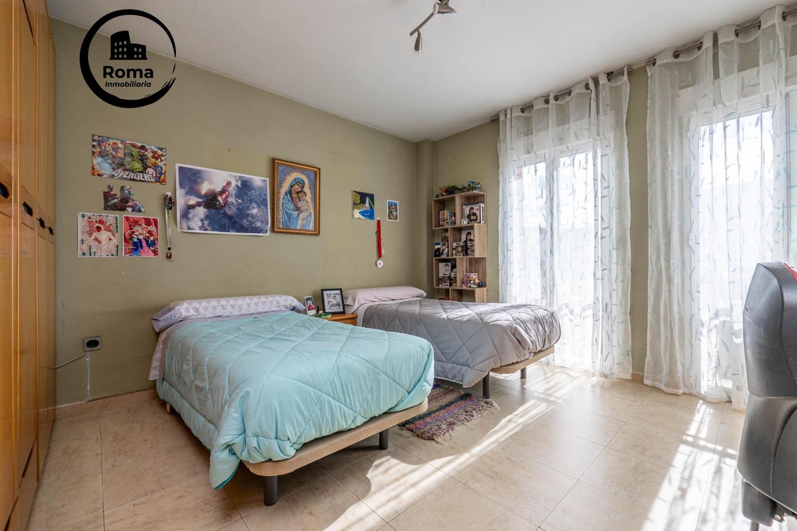 3 bedroom Flat for sale in Granada city with garage - € 240,000 (Ref: 9773202)