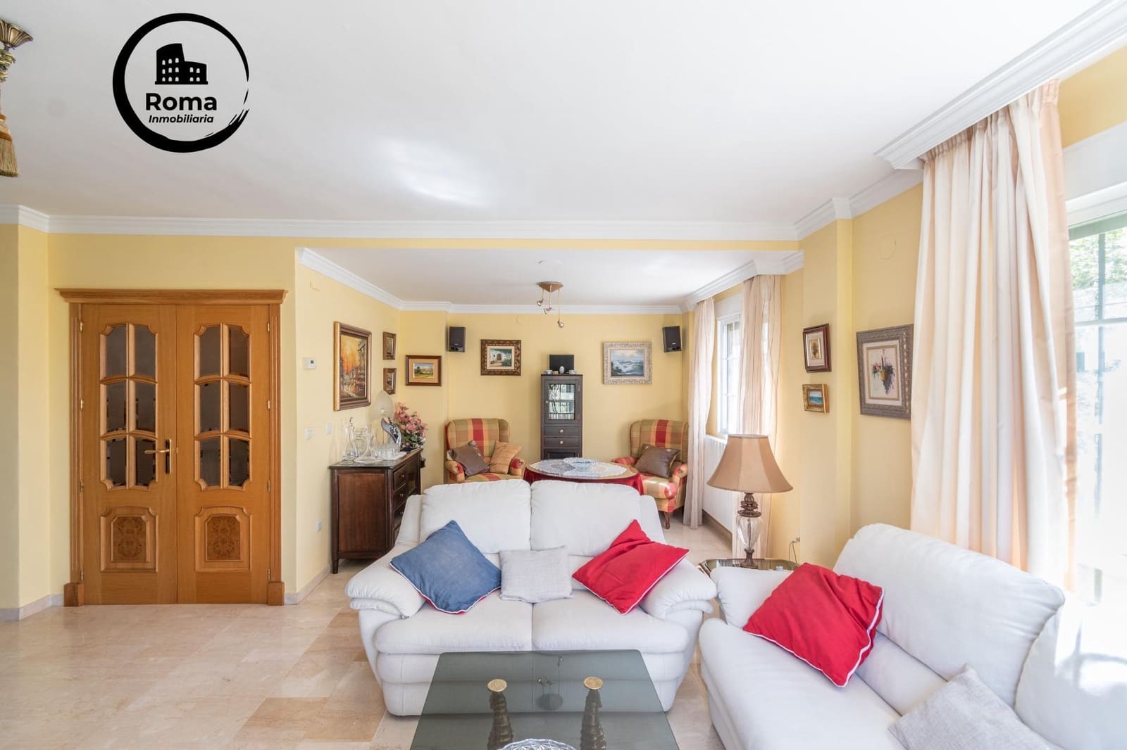 4 bedroom Villa for sale in La Zubia with pool garage - € 380,000 (Ref: 9773205)