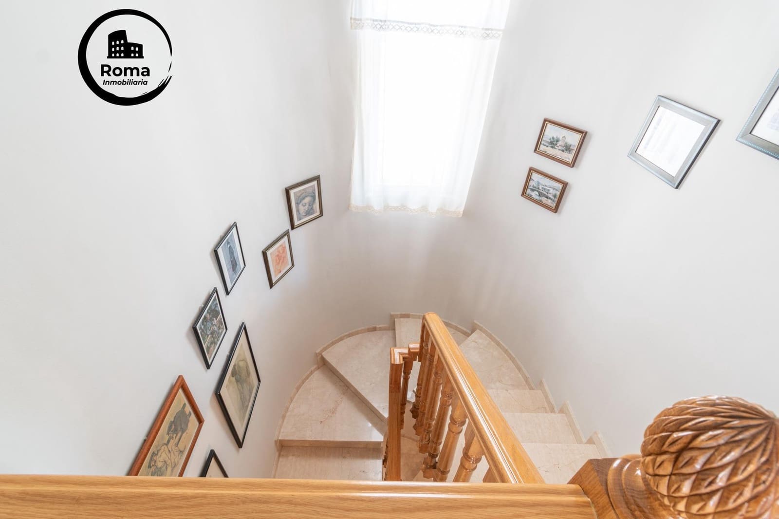 4 bedroom Villa for sale in La Zubia with pool garage - € 380,000 (Ref: 9773205)