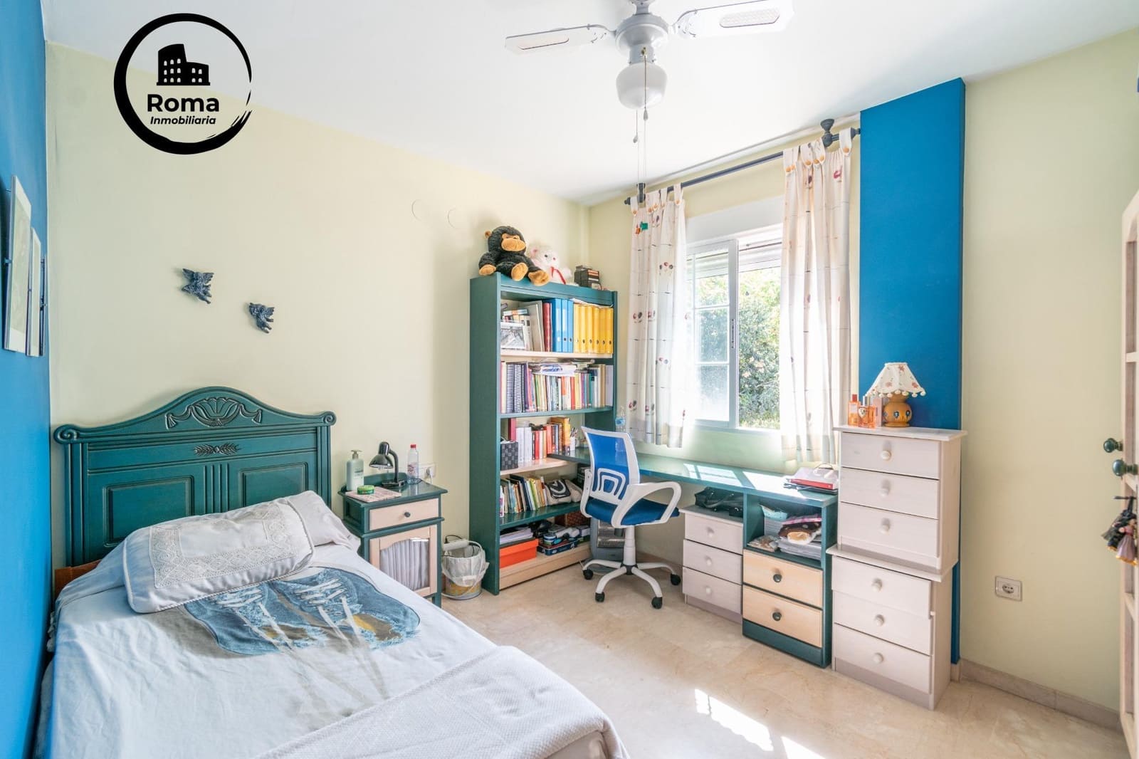 4 bedroom Villa for sale in La Zubia with pool garage - € 380,000 (Ref: 9773205)