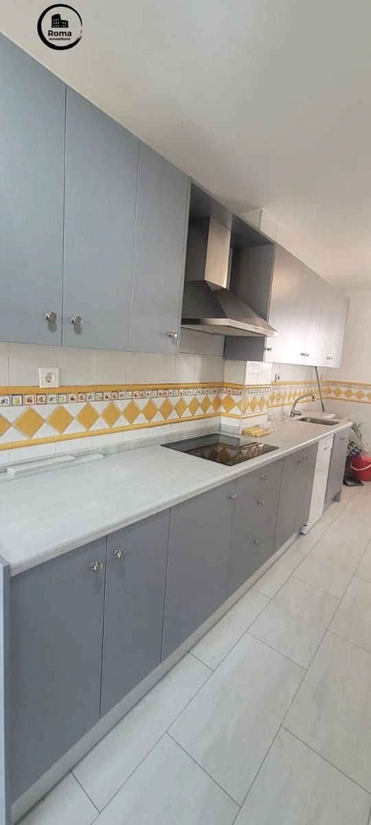 5 slaapkamer Villa te koop in Granada stad - € 630.000 (Ref: 9773208)