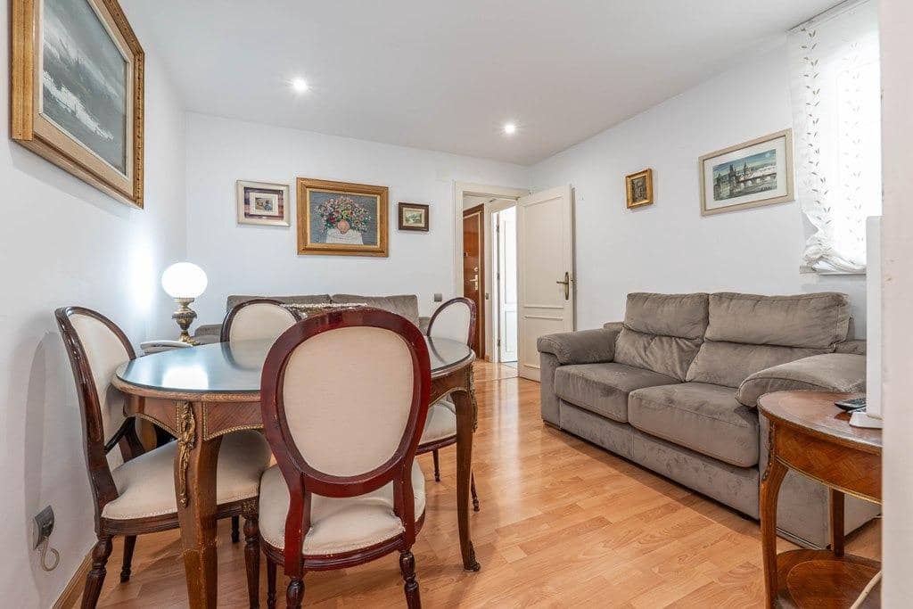 4 sovrum Takvåning till salu i Granada stad - 419 000 € (Ref: 9773213)