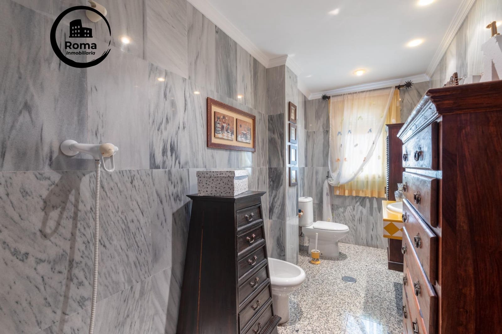 4 bedroom Villa for sale in Atarfe - € 380,000 (Ref: 9773219)