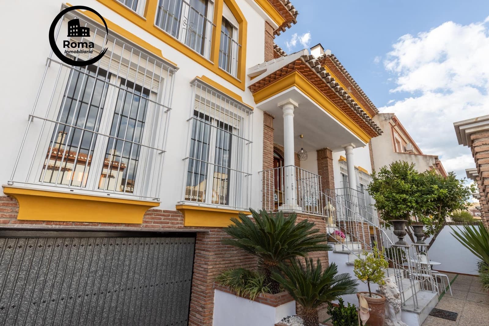 4 bedroom Villa for sale in Atarfe - € 380,000 (Ref: 9773219)