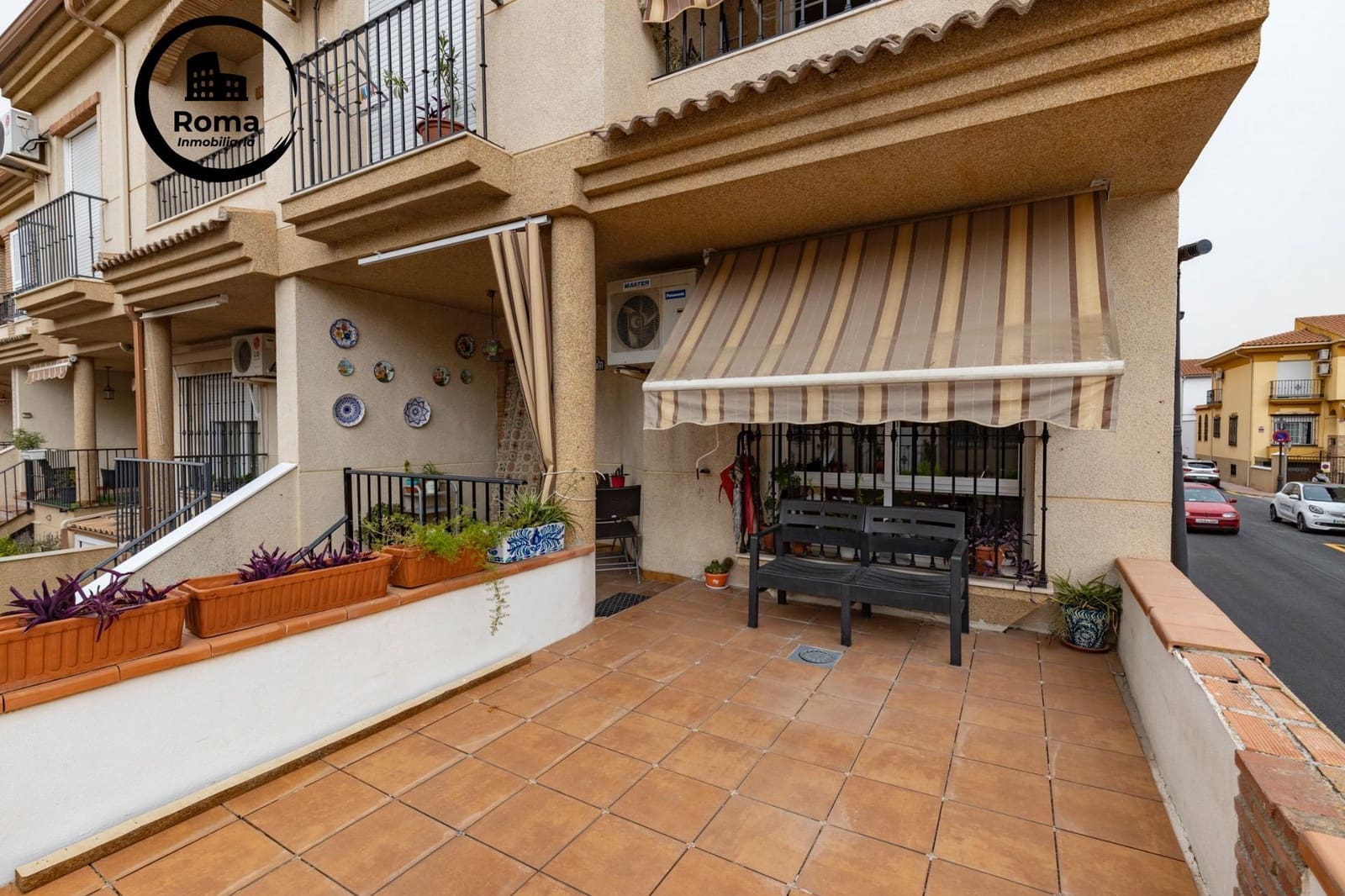 4 soverom Kjedet enebolig til salgs i Atarfe med garasje - € 299 000 (Ref: 9773221)