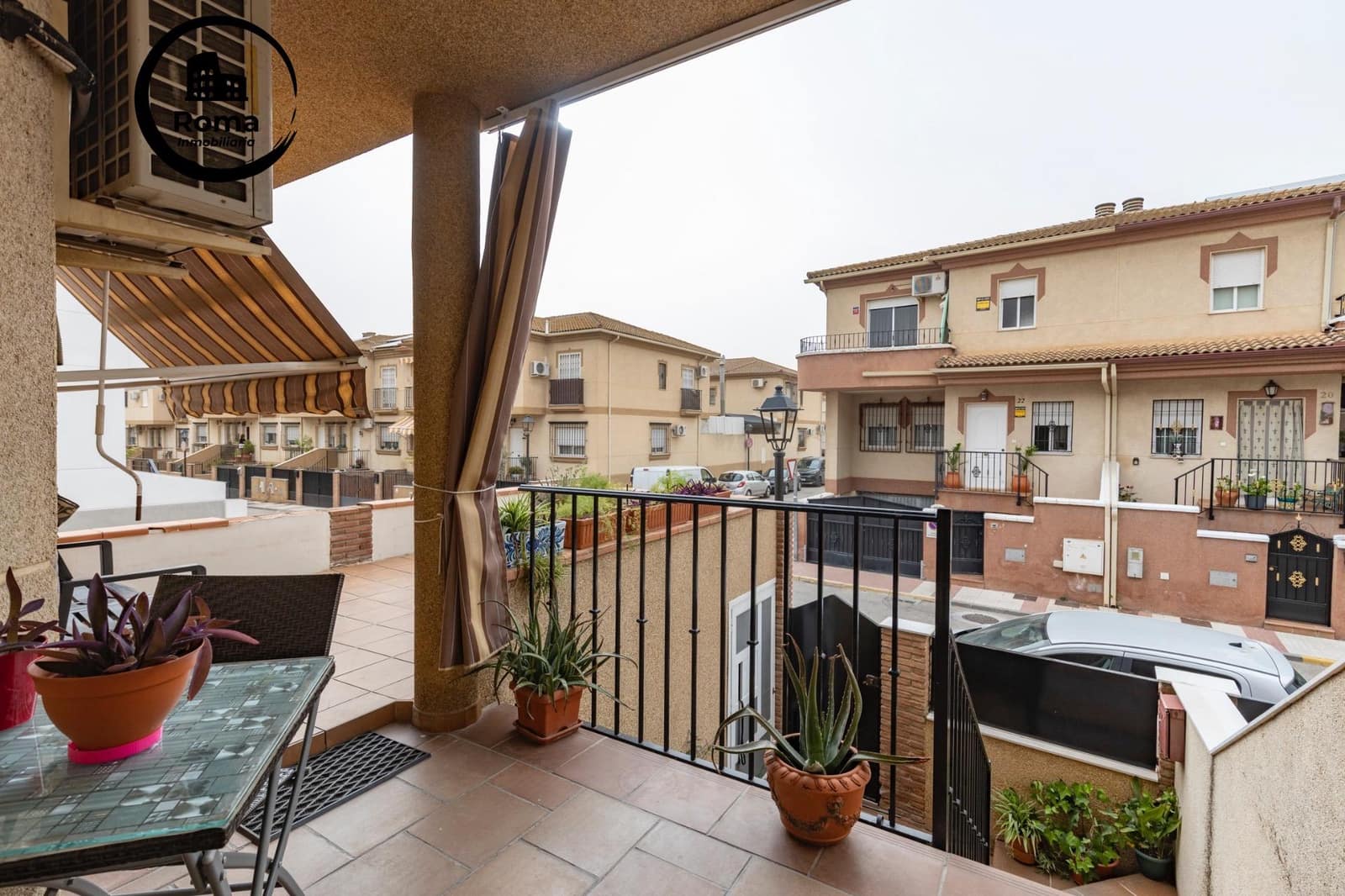 4 soverom Kjedet enebolig til salgs i Atarfe med garasje - € 299 000 (Ref: 9773222)