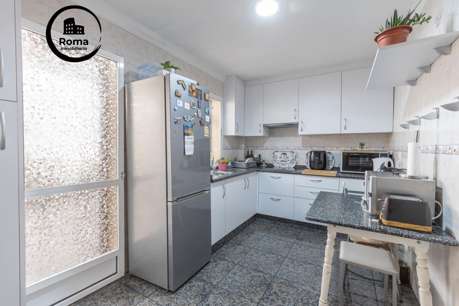 4 soverom Kjedet enebolig til salgs i Atarfe med garasje - € 299 000 (Ref: 9773222)