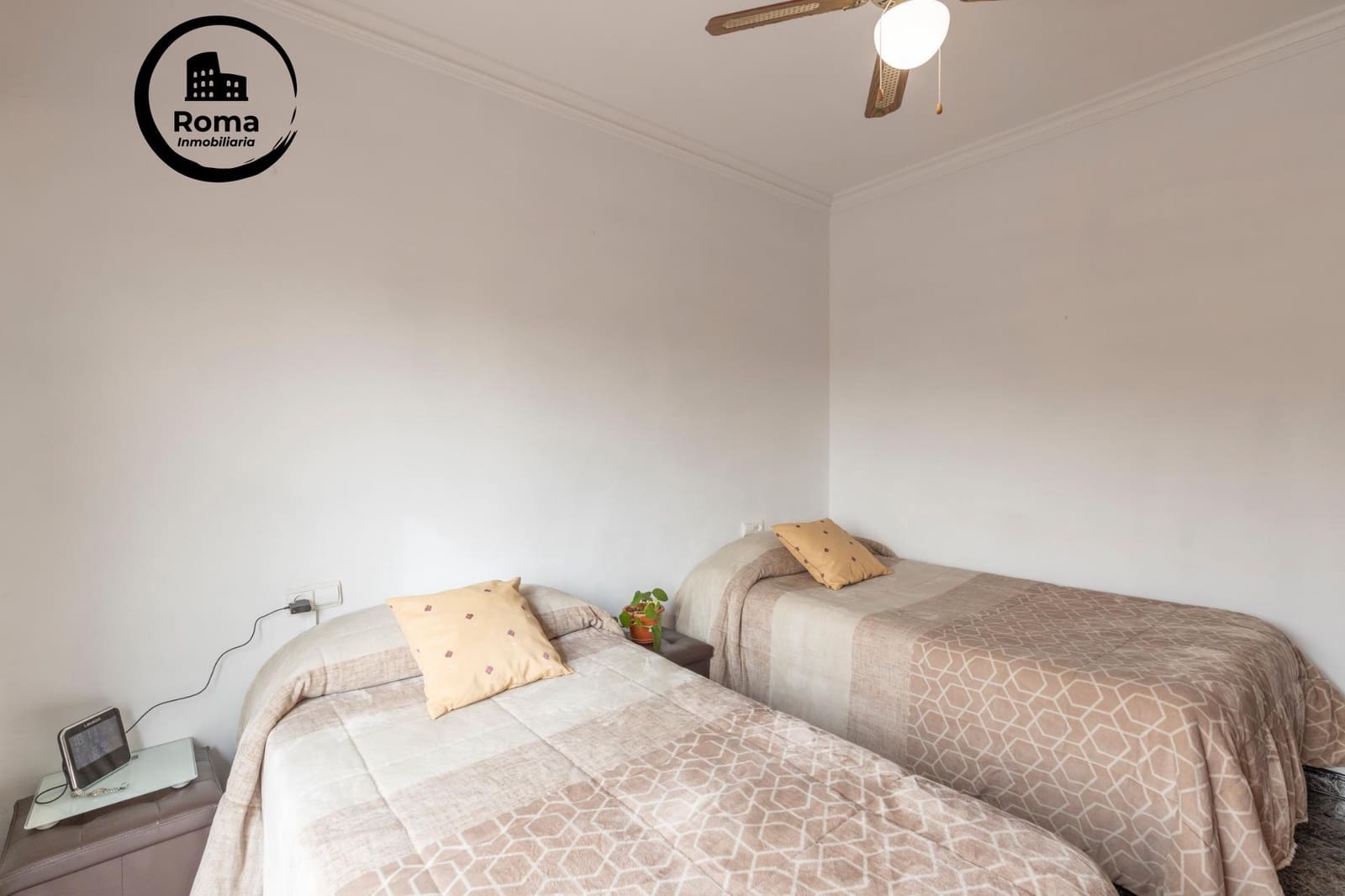 4 soverom Kjedet enebolig til salgs i Atarfe med garasje - € 299 000 (Ref: 9773222)