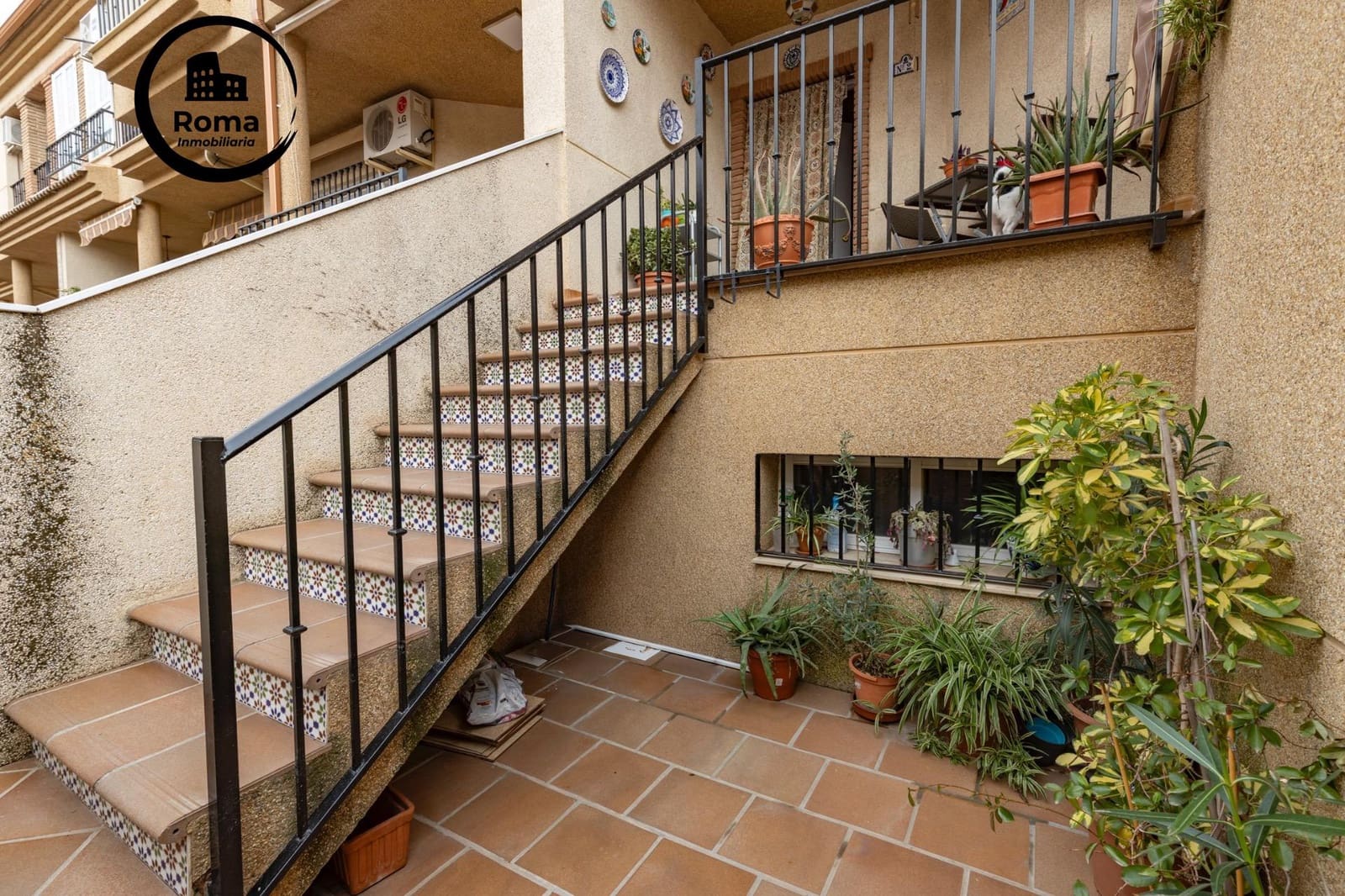 4 soverom Kjedet enebolig til salgs i Atarfe med garasje - € 299 000 (Ref: 9773222)